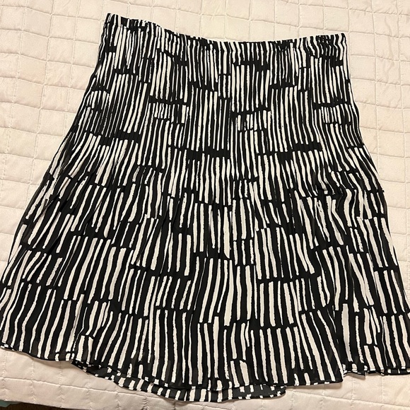 Sunny Leigh Dresses & Skirts - Women’s Plus size skirt by sunny leigh